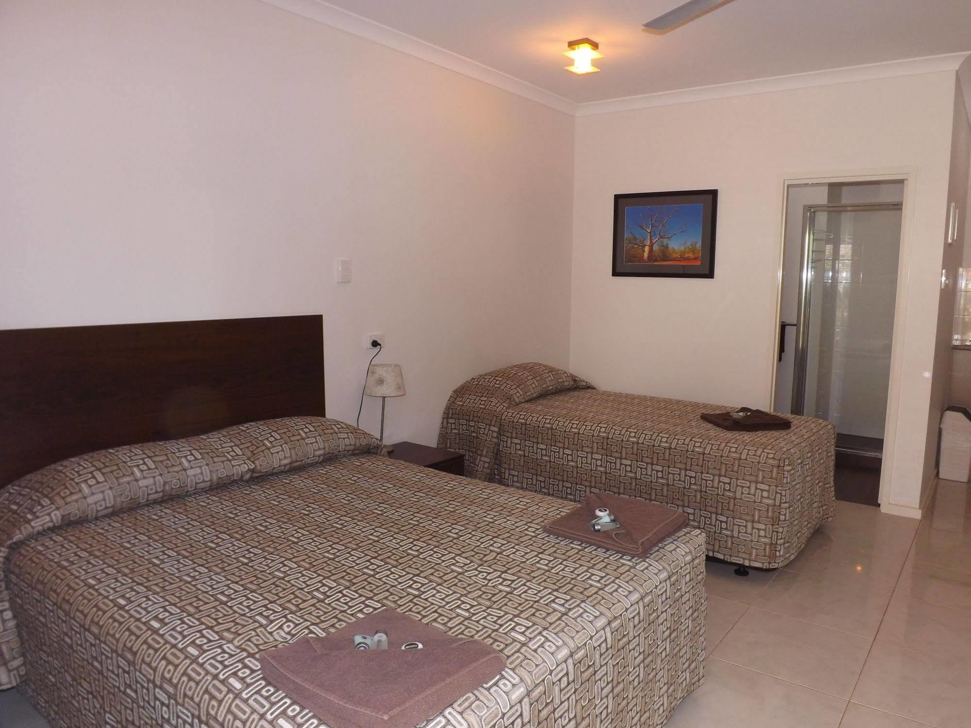 Derby Lodge Motel מראה חיצוני תמונה